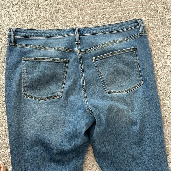 Universal thread high-rise Slim straight jeans size 18/34 - Picture 8 of 8